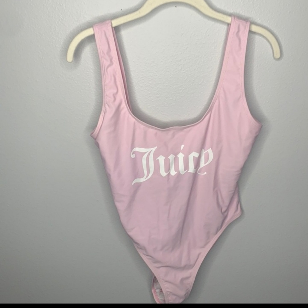 JUICY COUTURE BABY PINK SWIM ONE PIECE